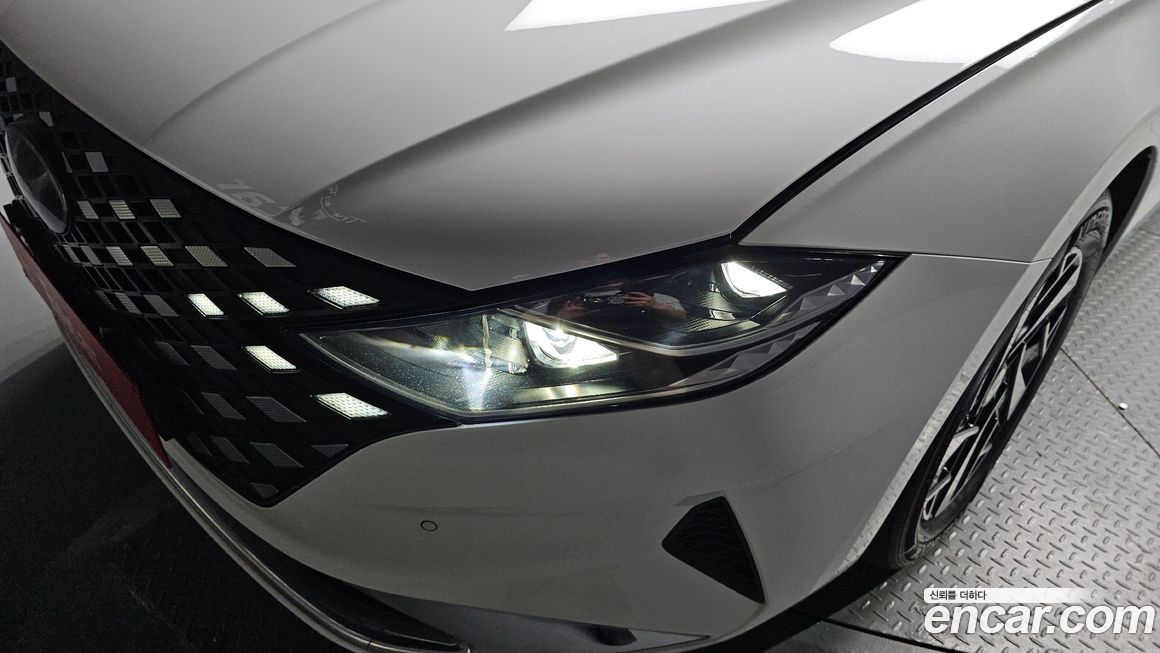 Hyundai Grandeur 2022