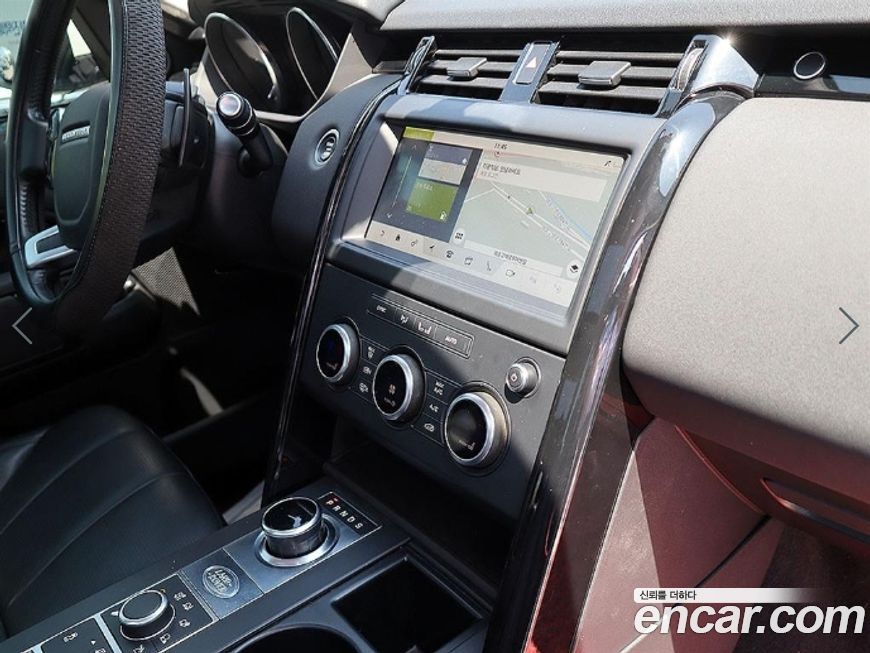 Land Rover Discovery 2019