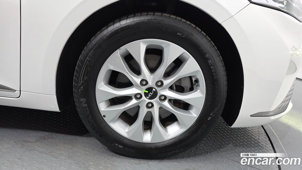 Kia K8 2022