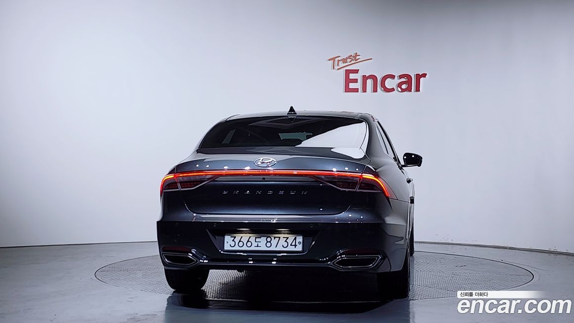 Hyundai Grandeur 2020