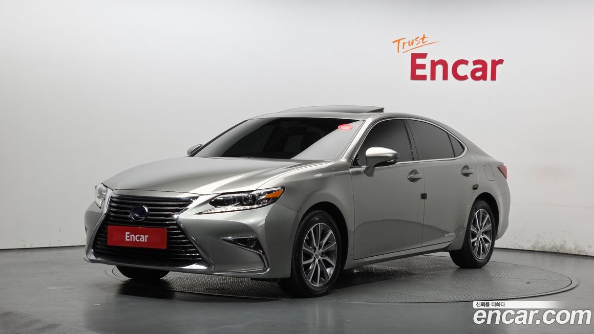 Lexus ES 2018
