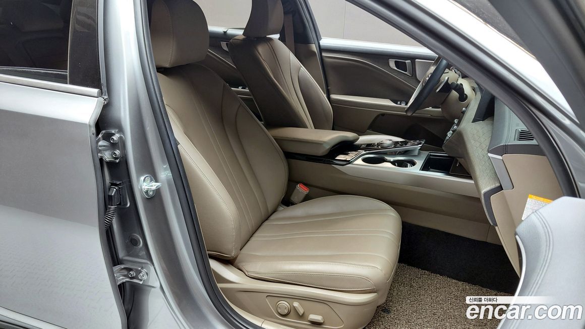 Kia K8 2023