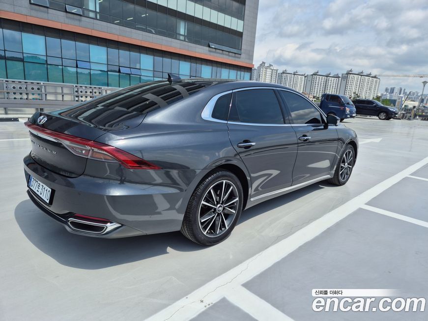 Hyundai Grandeur 2022