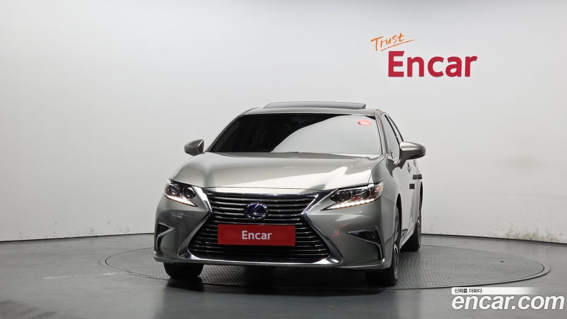 Lexus ES 2018