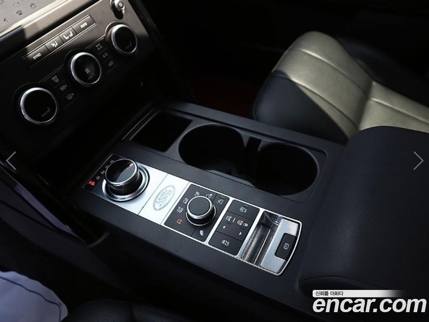 Land Rover Discovery 2019