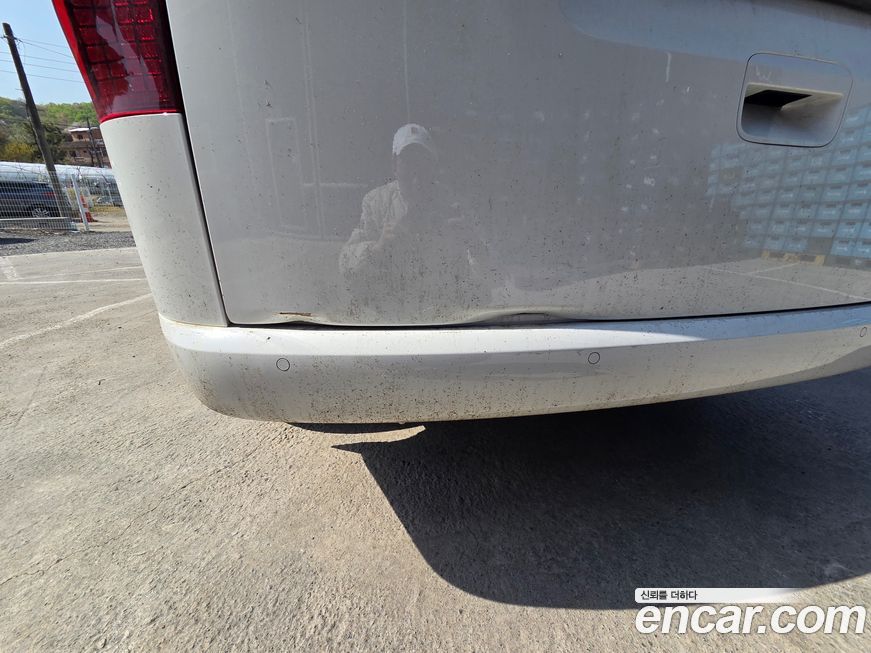 Hyundai Staria 2025