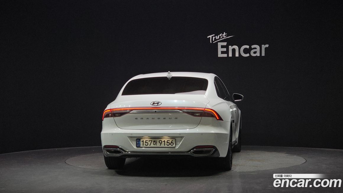 Hyundai Grandeur 2022