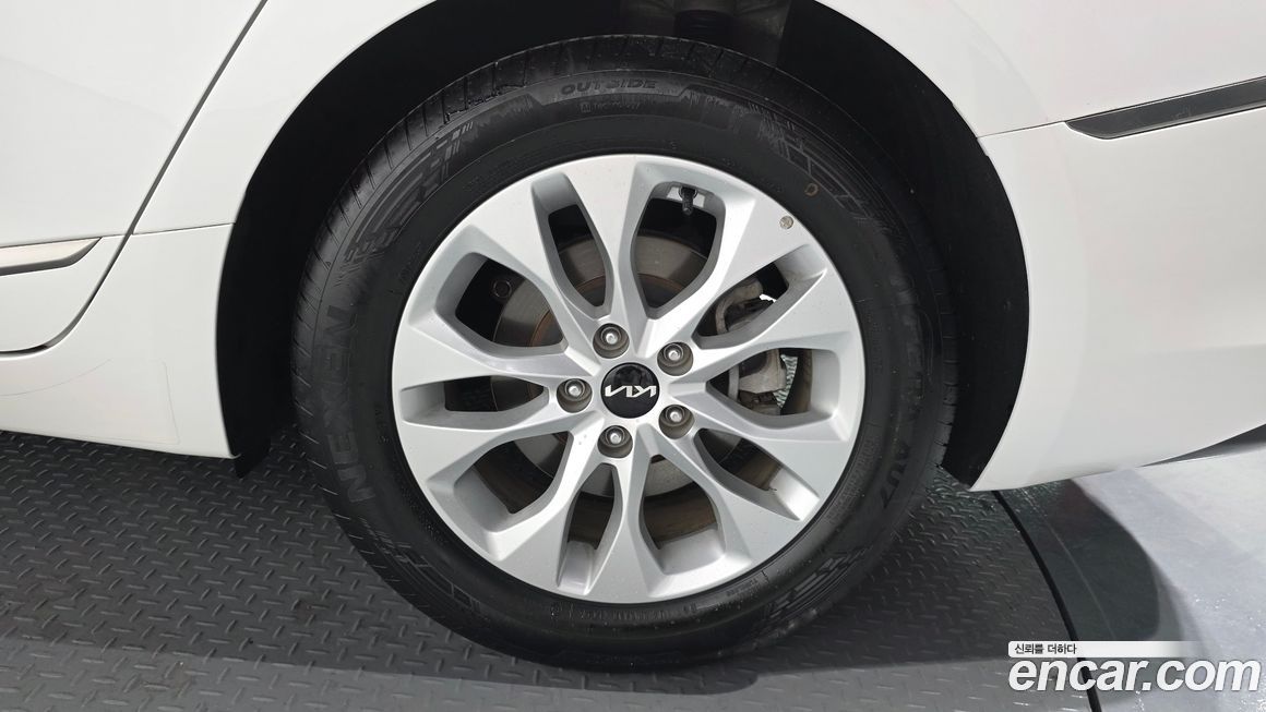 Kia K8 2022