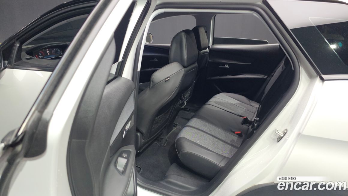 Peugeot 3008 2021