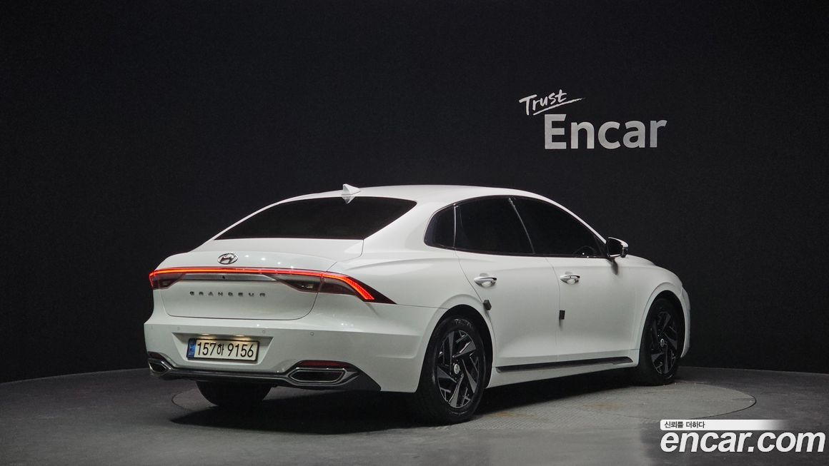 Hyundai Grandeur 2022