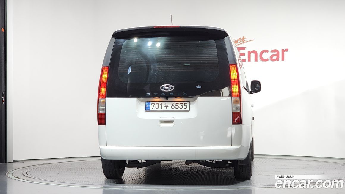 Hyundai Staria 2023
