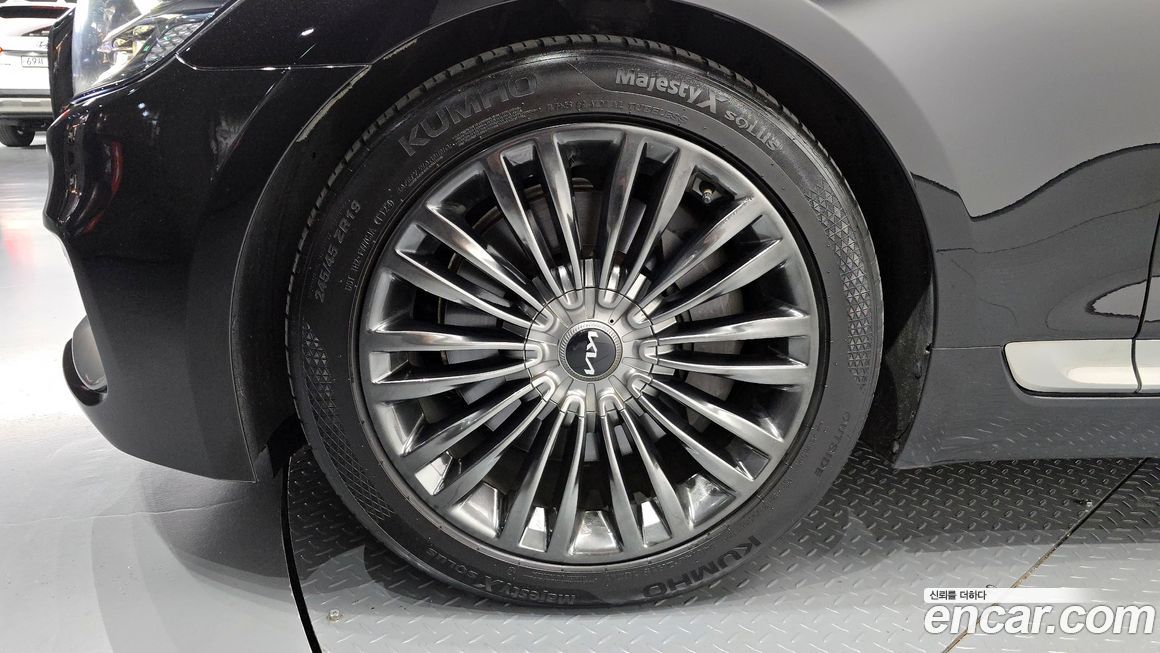 Kia K9 2019