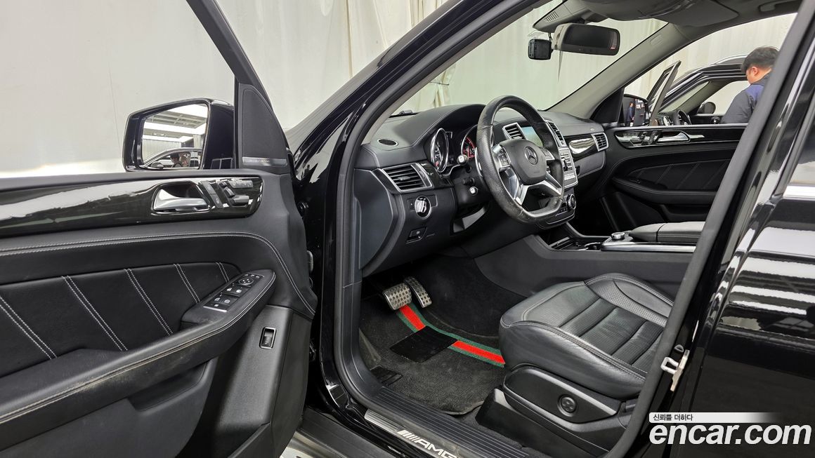 Mercedes-Benz M-class 2015
