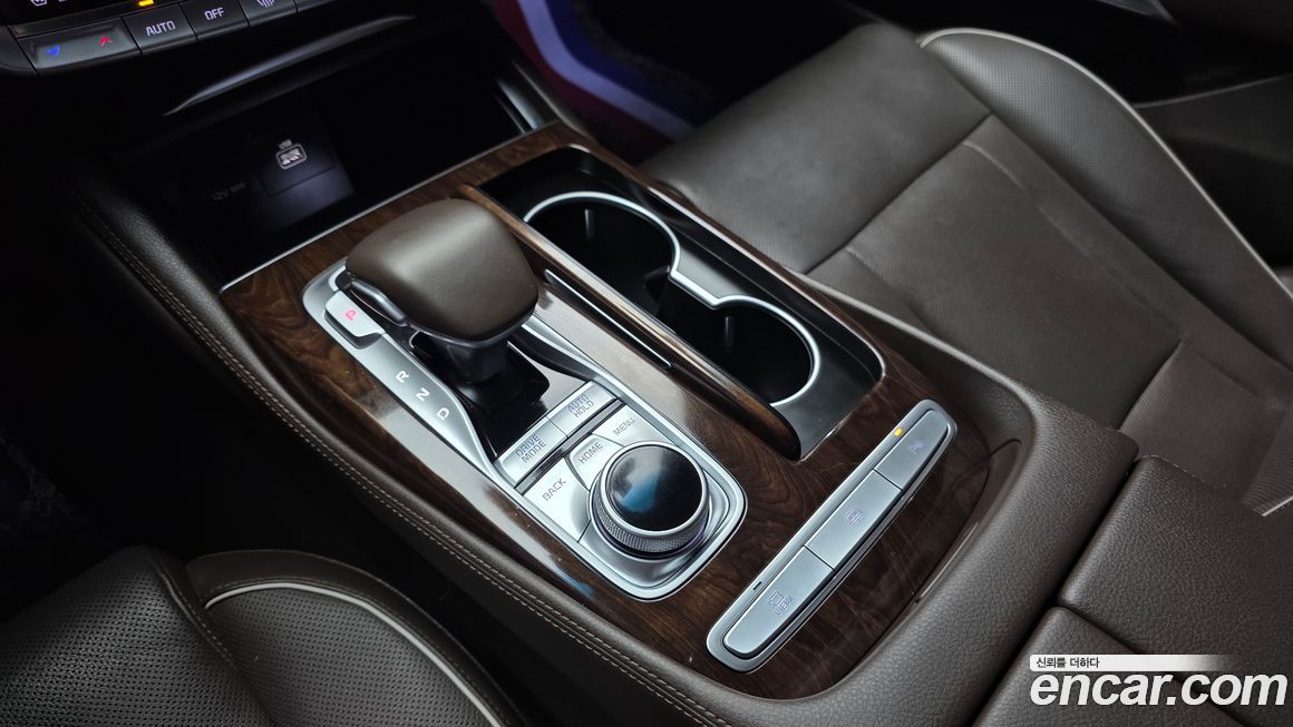 Kia K9 2019