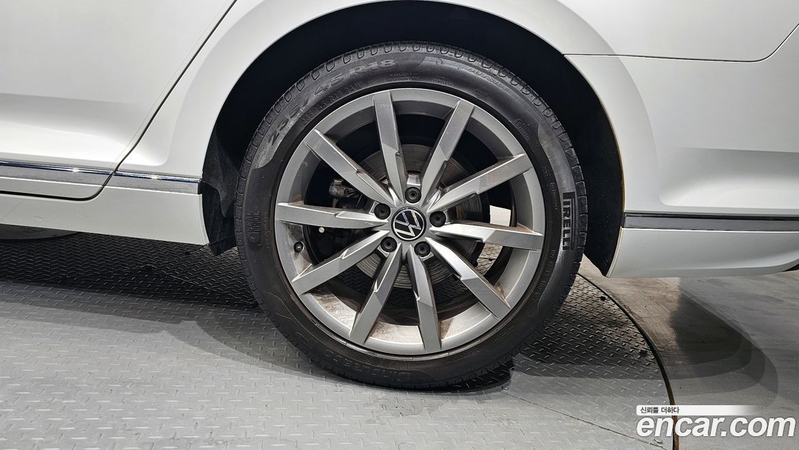 Volkswagen Passat 2022