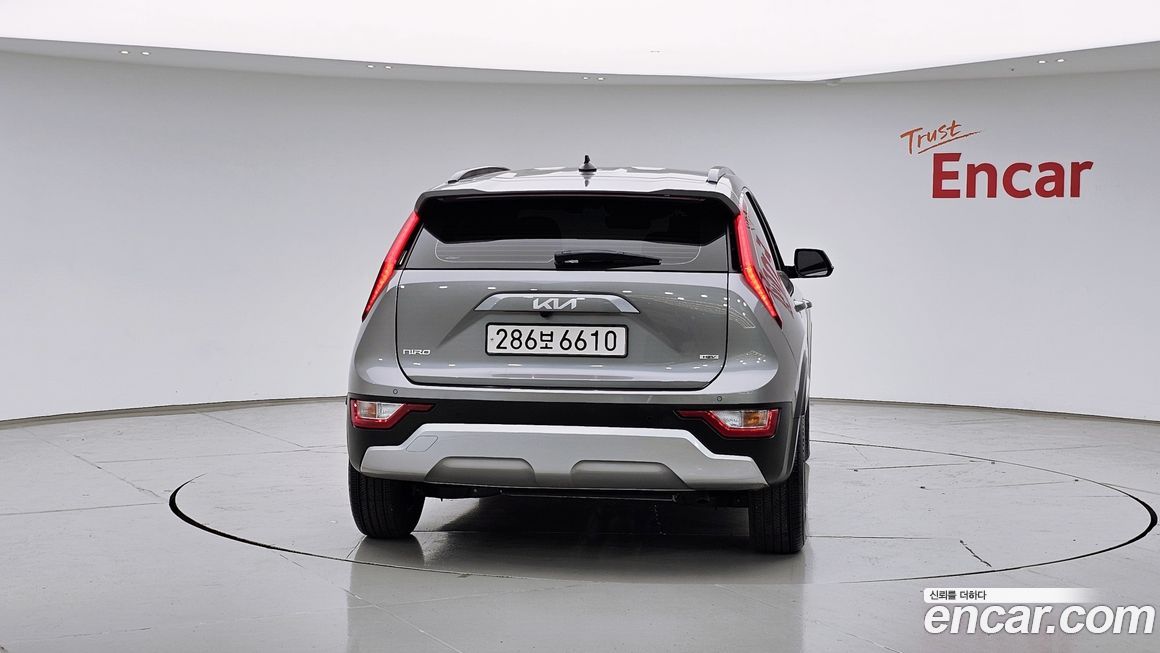 Kia Niro 2025