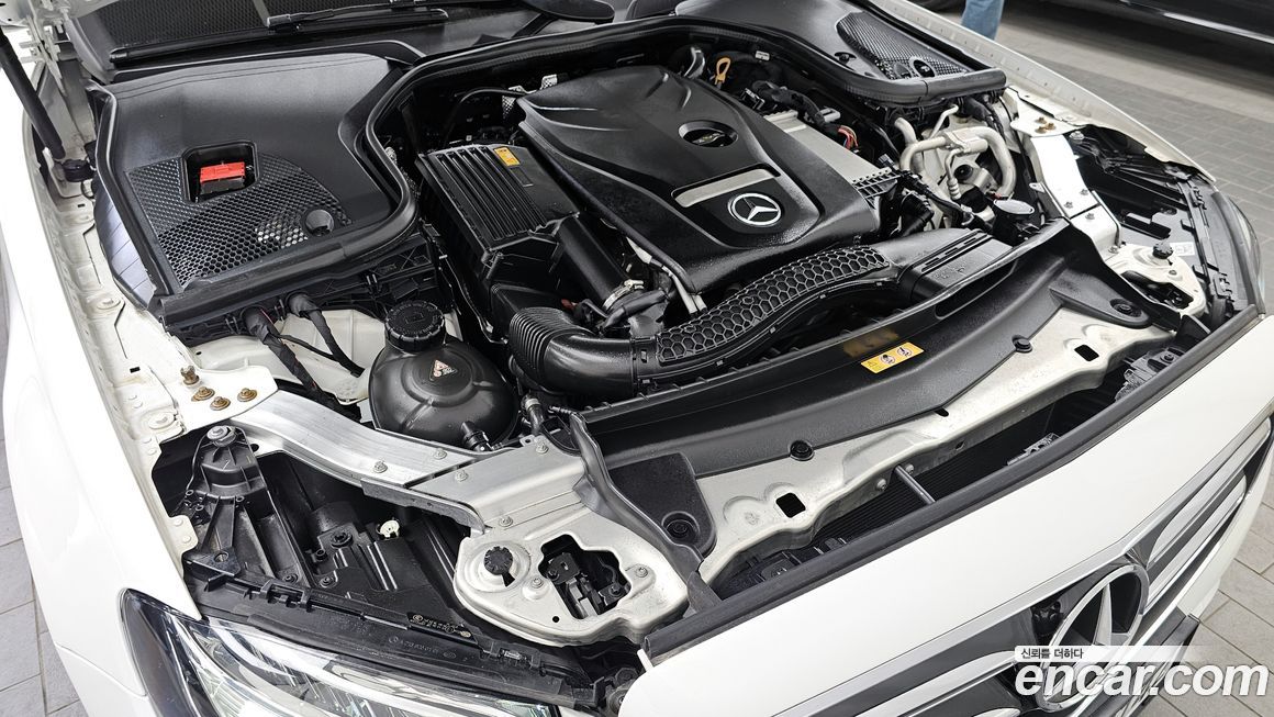 Mercedes-Benz E-Class 2020