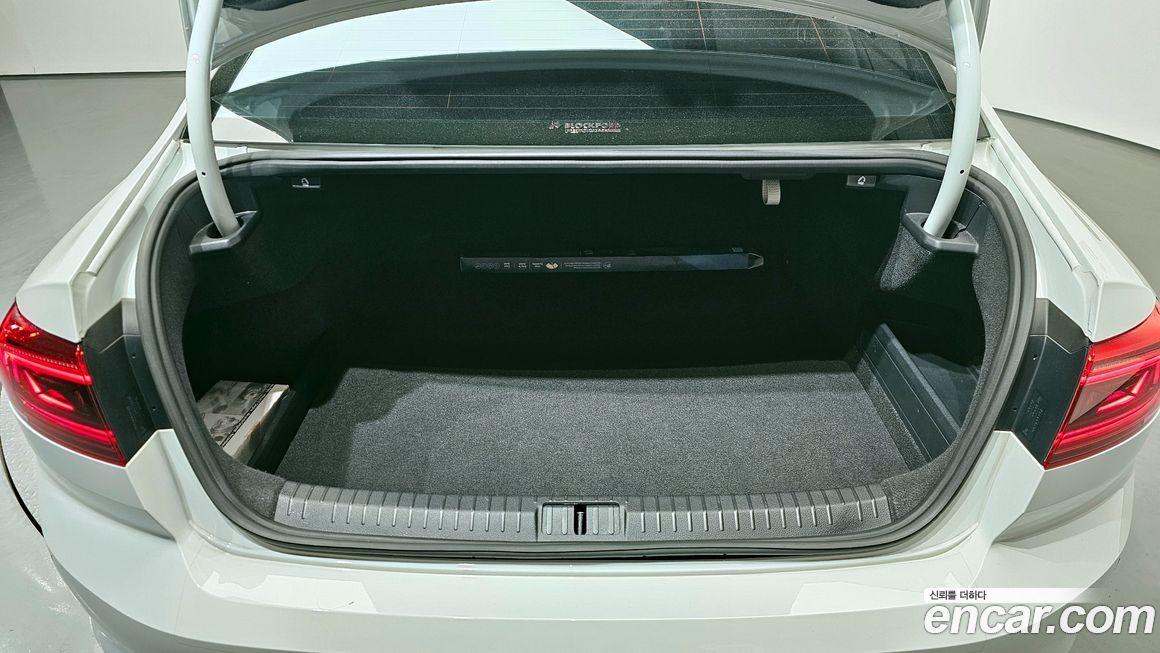 Volkswagen Passat 2022