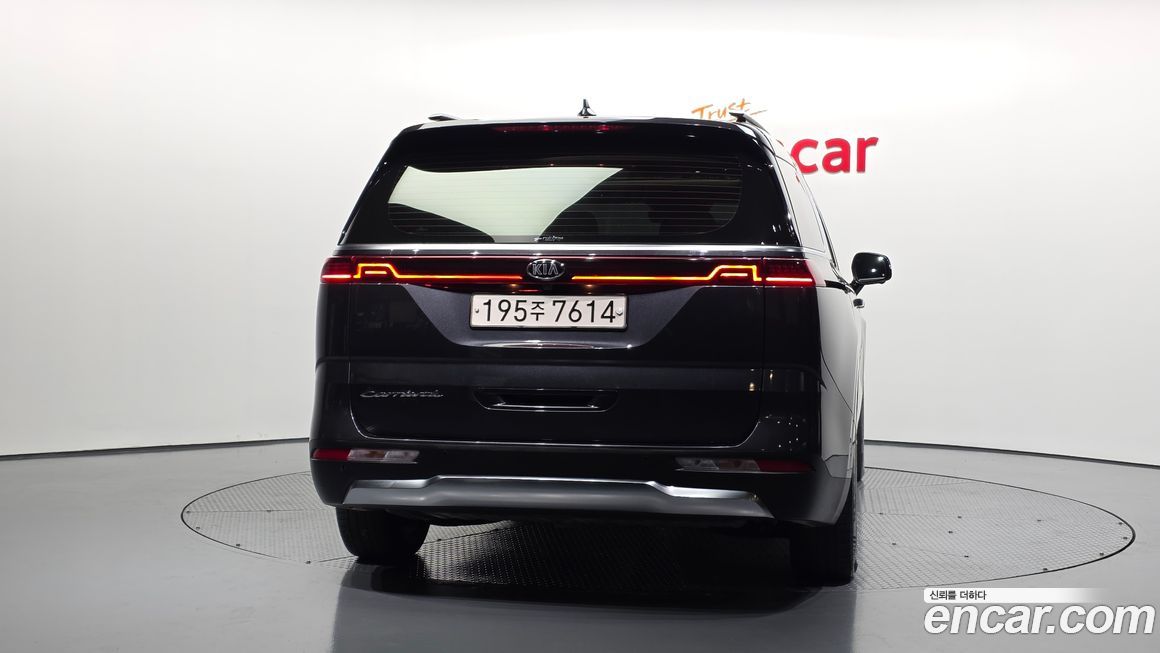 Kia Canival 2021