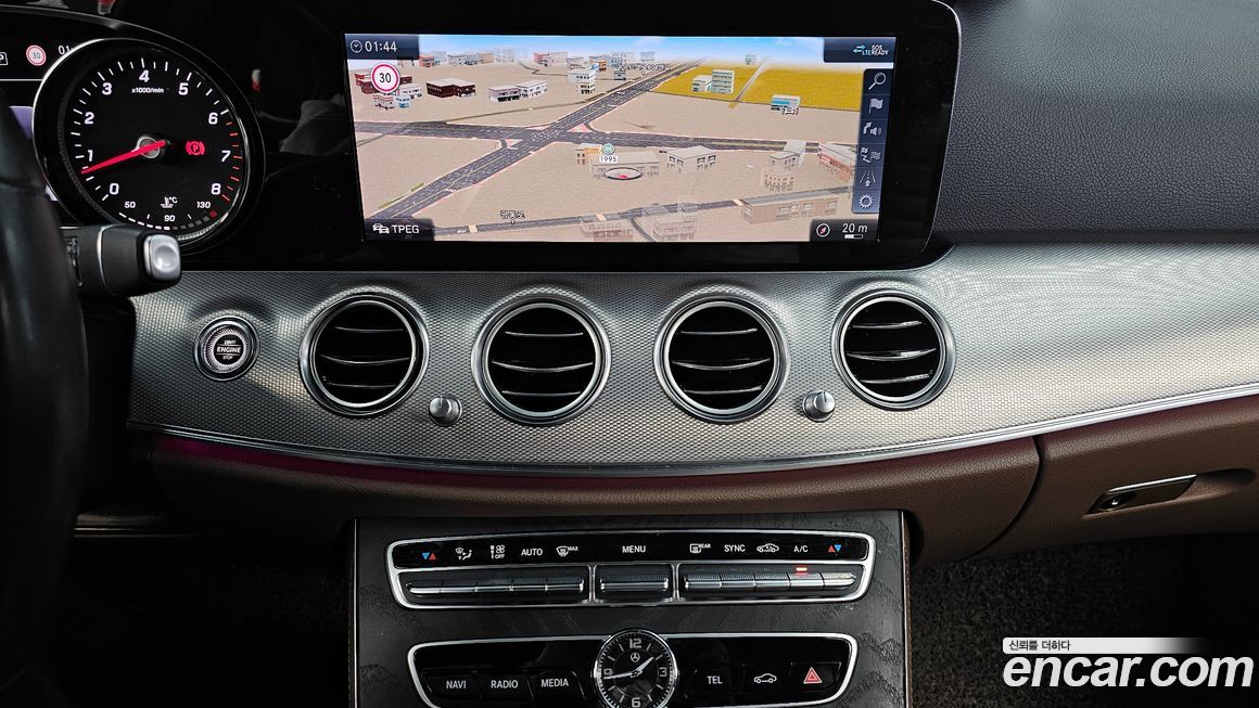 Mercedes-Benz E-Class 2020