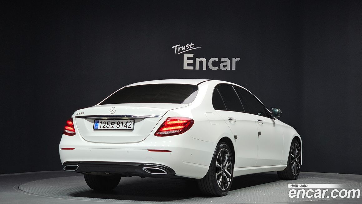 Mercedes-Benz E-Class 2020