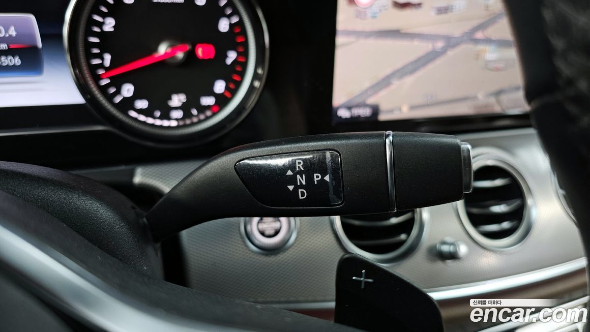 Mercedes-Benz E-Class 2020