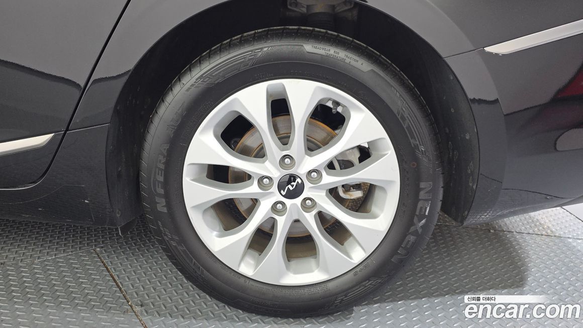Kia K8 2023