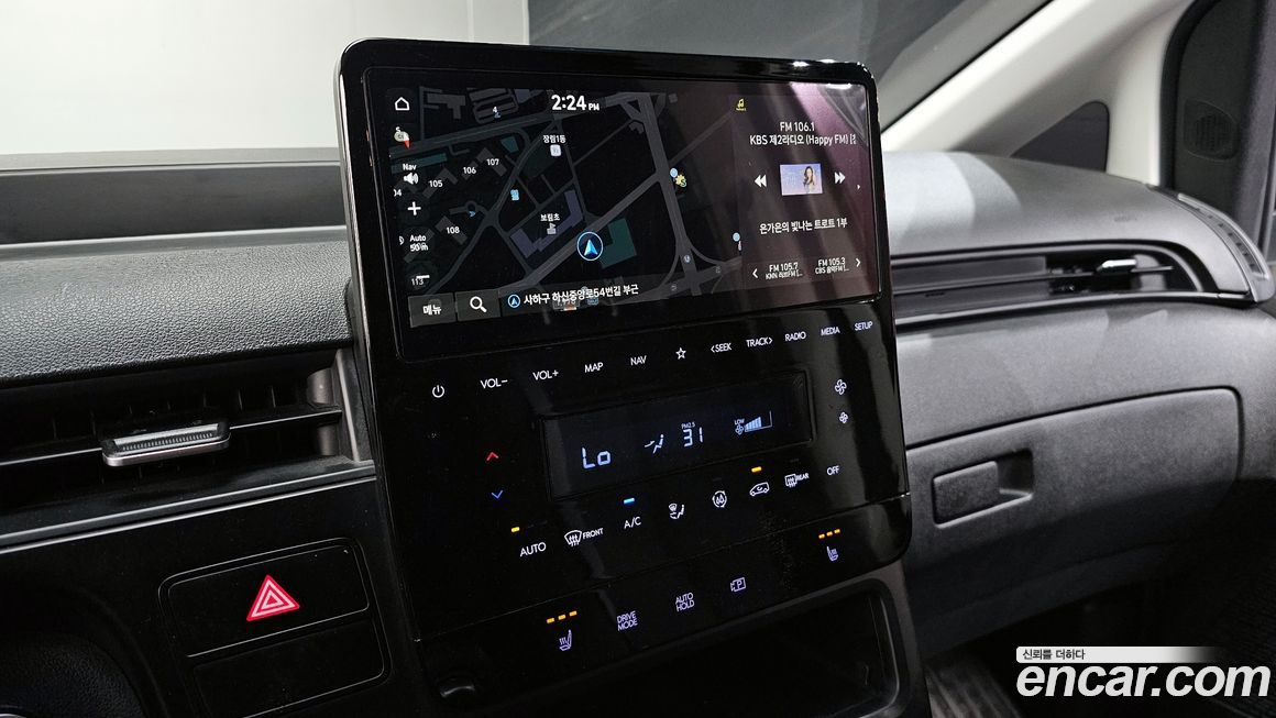 Hyundai Staria 2024