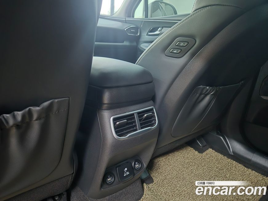 Hyundai Santafe 2022