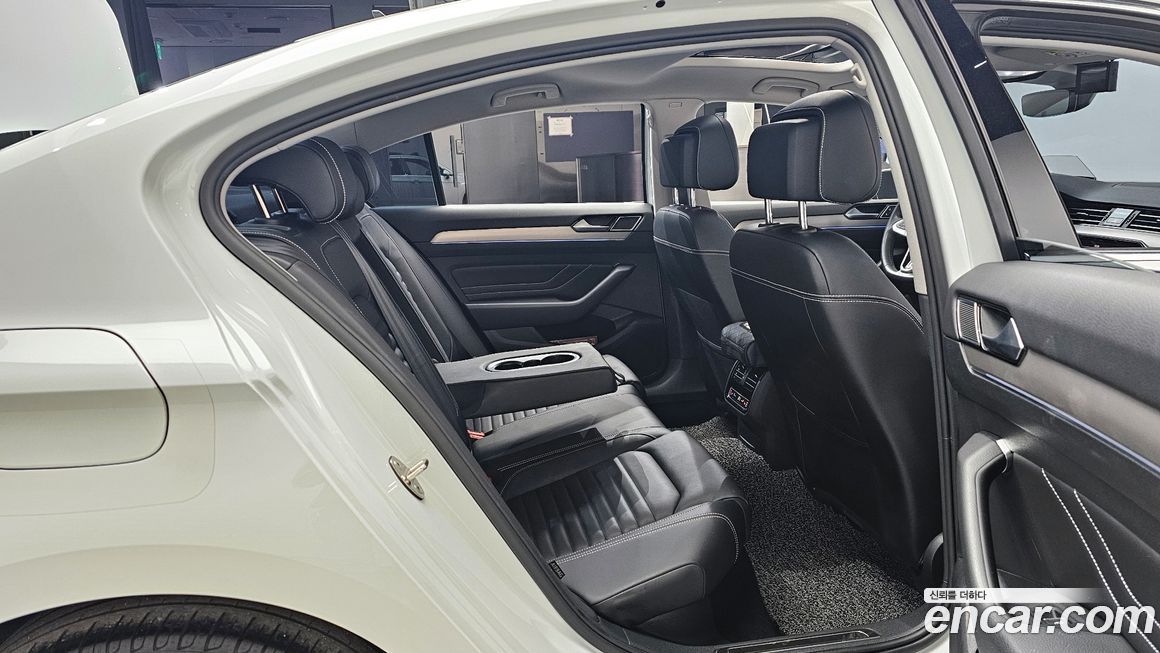 Volkswagen Passat 2022