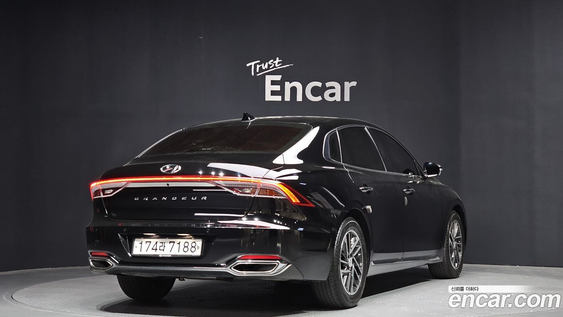 Hyundai Grandeur 2020
