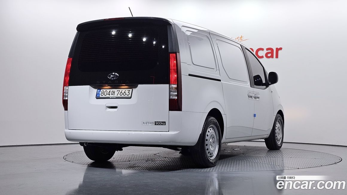 Hyundai Staria 2024
