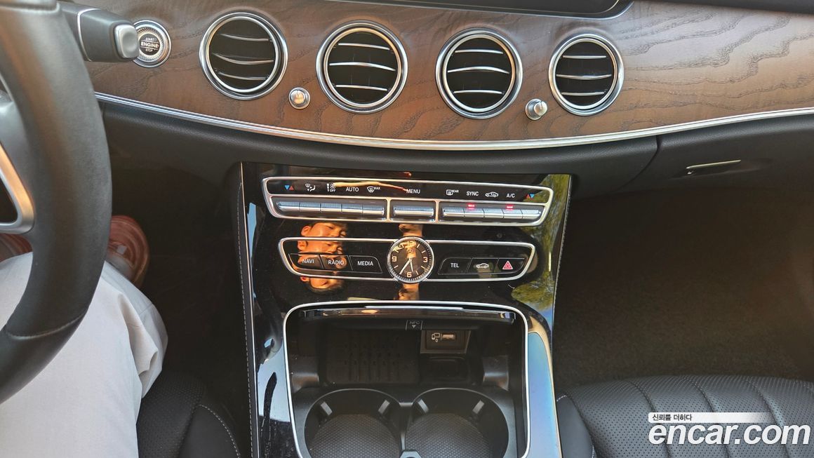 Mercedes-Benz E-Class 2019