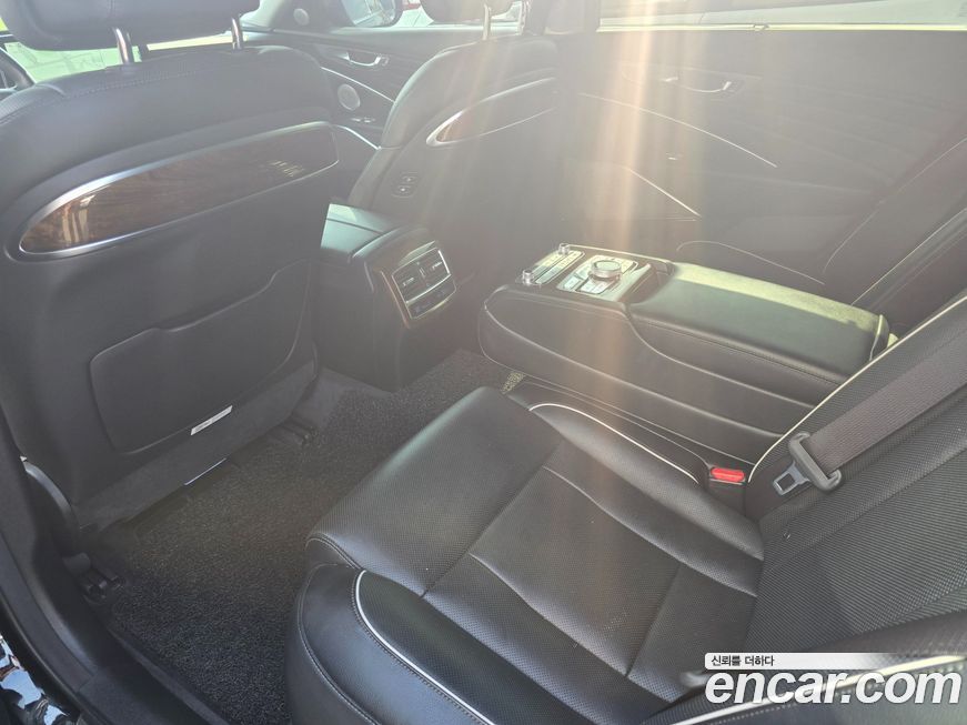 Kia K9 2019
