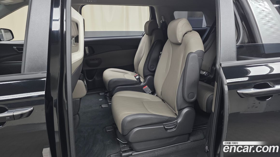 Kia Canival 2024