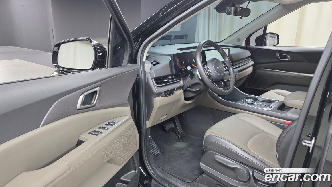 Kia Canival 2024