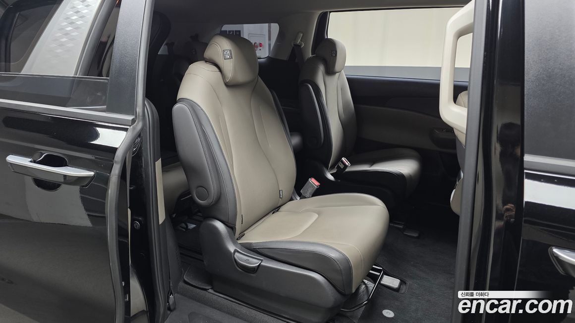 Kia Canival 2024
