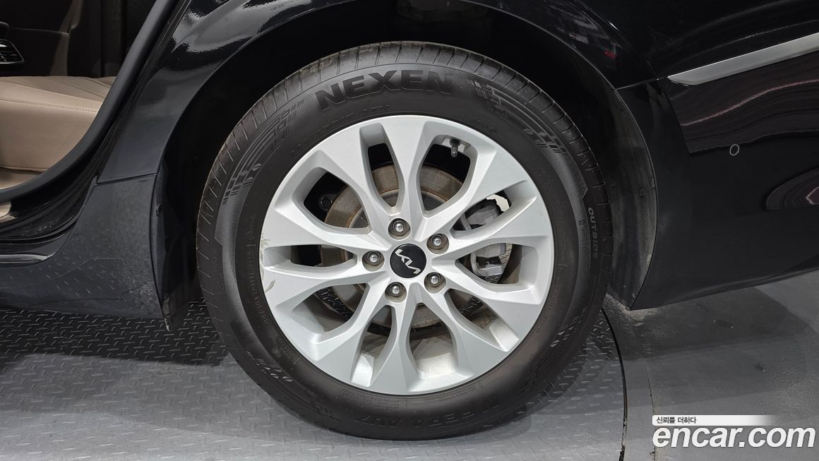Kia K8 2023