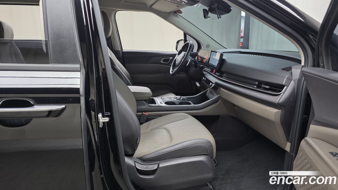 Kia Canival 2024