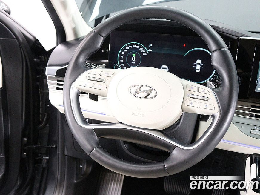 Hyundai Grandeur 2022