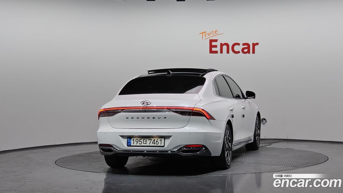 Hyundai Grandeur 2022