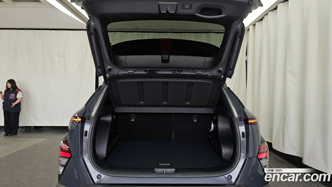 Hyundai Kona 2025