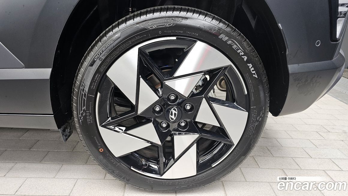 Hyundai Kona 2025