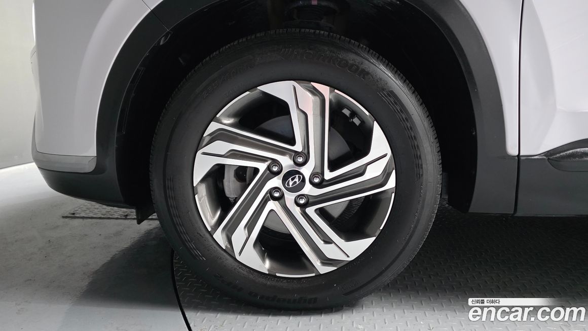 Hyundai Santafe 2022