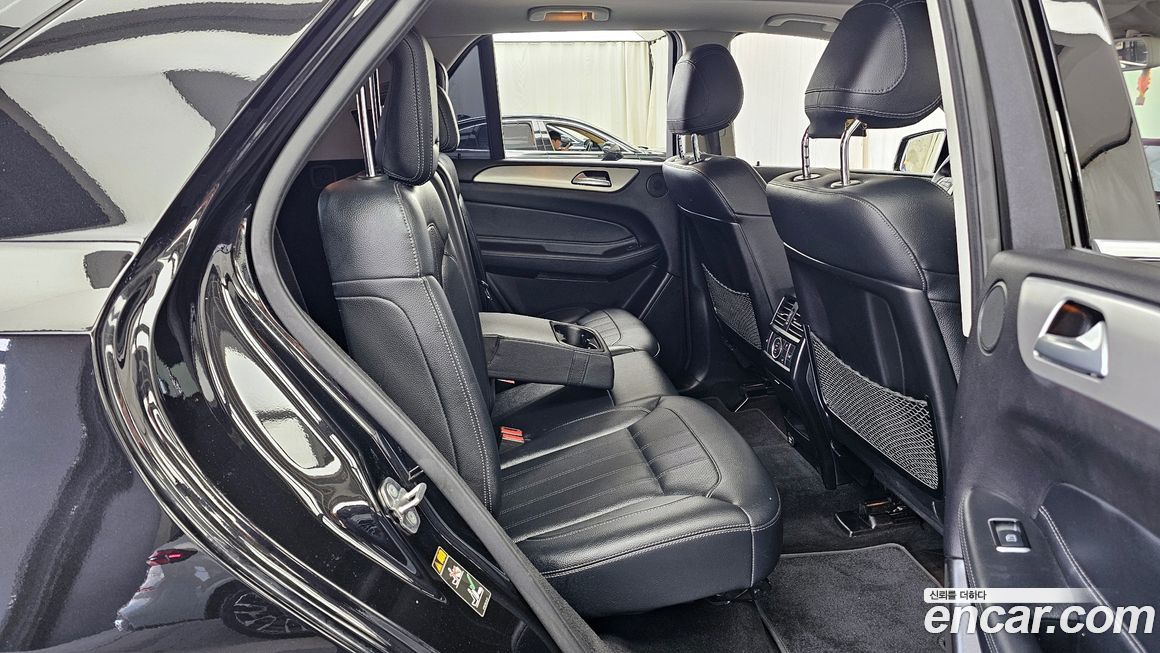 Mercedes-Benz GLE-Class 2018