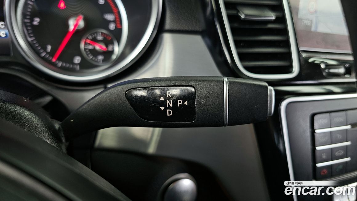 Mercedes-Benz GLE-Class 2018