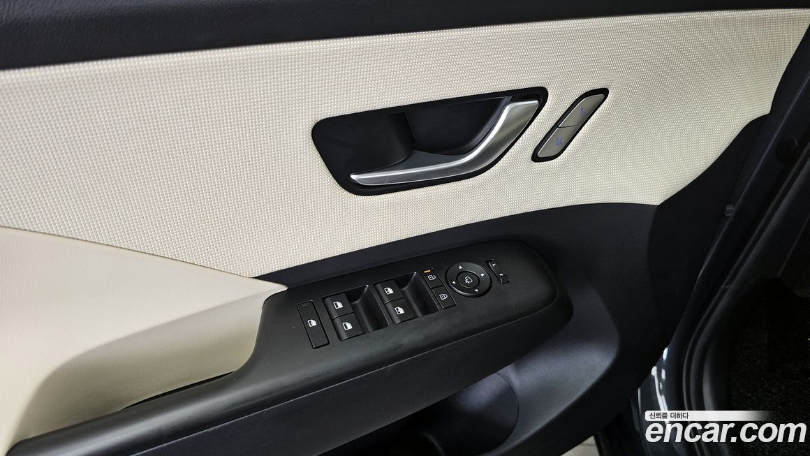 Hyundai Kona 2025