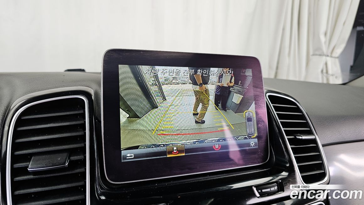 Mercedes-Benz GLE-Class 2018