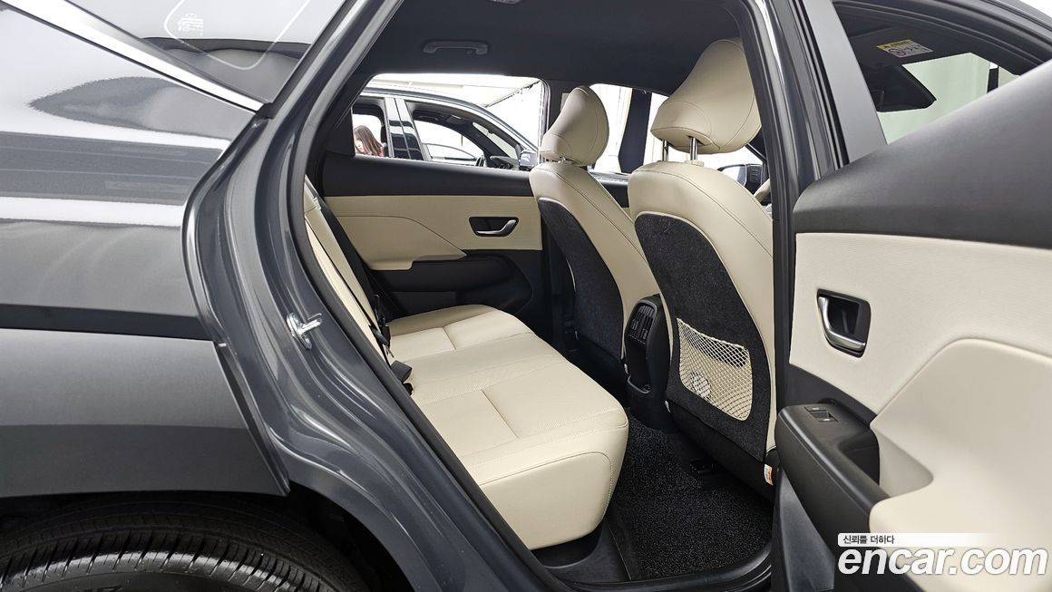 Hyundai Kona 2025
