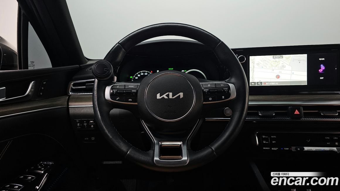 Kia K5 2023